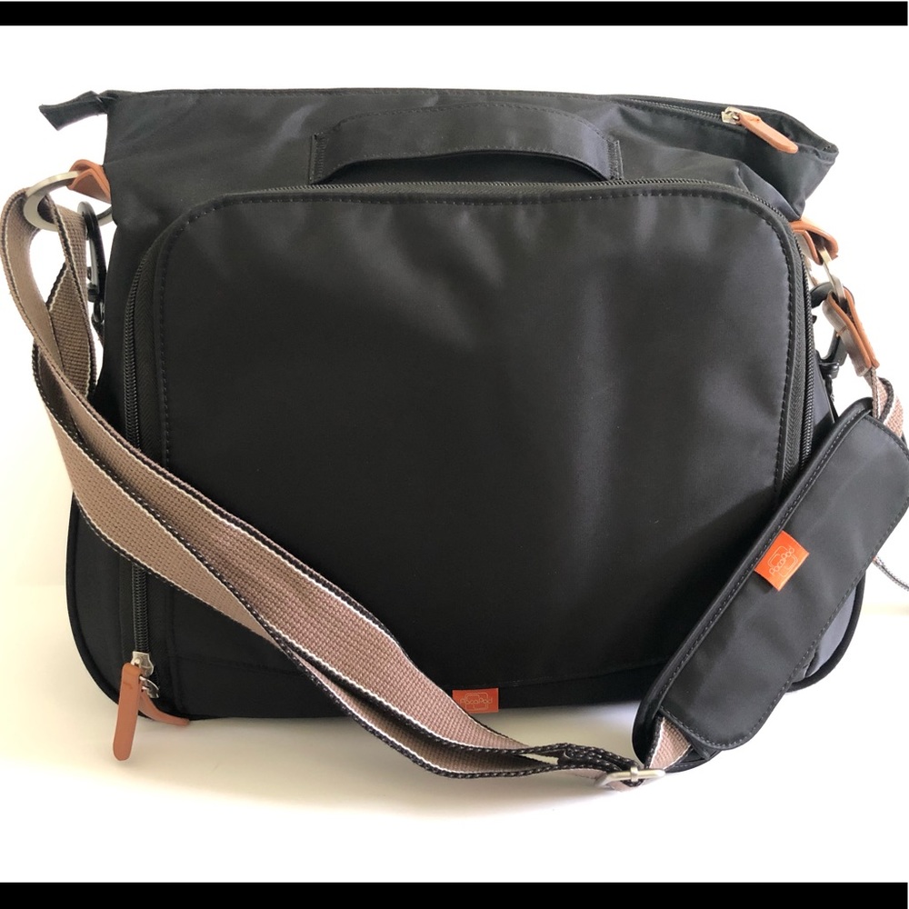 Like NEW PacaPod Diaper Bag